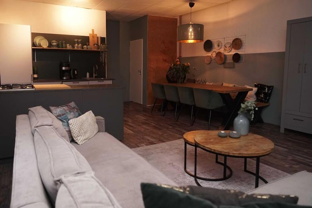 Ruim Appartement In Utrecht. Zewnętrze zdjęcie